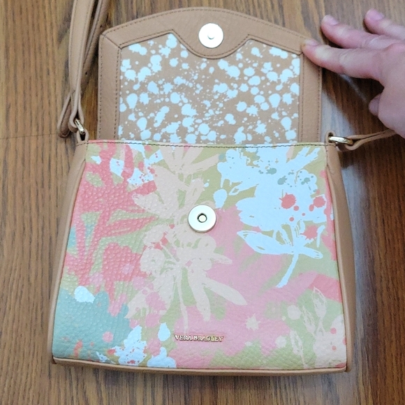 Vera Bradley Handbags - Vera Bradley Floral Crossbody Bag